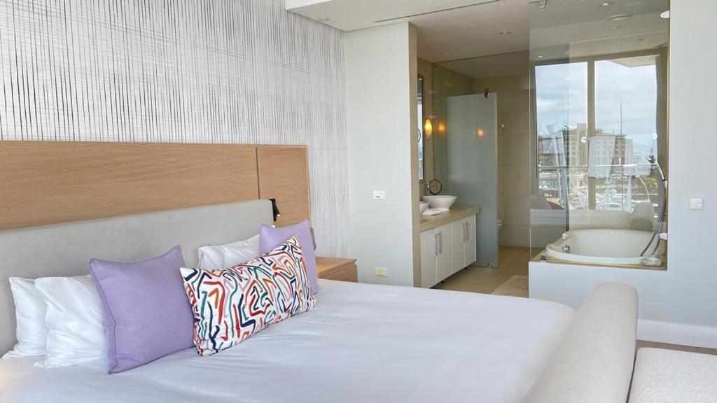Atlantic Marina Apartment Cape Town Bagian luar foto
