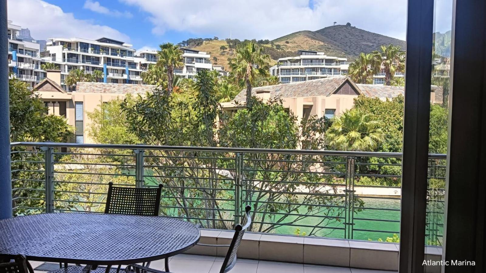 Atlantic Marina Apartment Cape Town Bagian luar foto